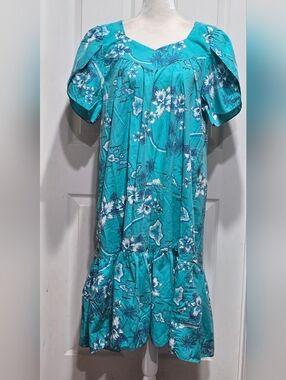 Vintage Made In Hawaii Turquoise Floral Muumuu Or Holokai Dress